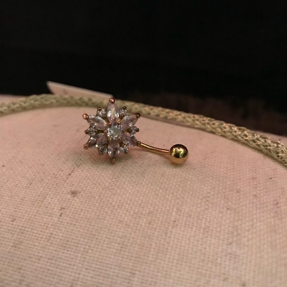 Belly Ring - image 1